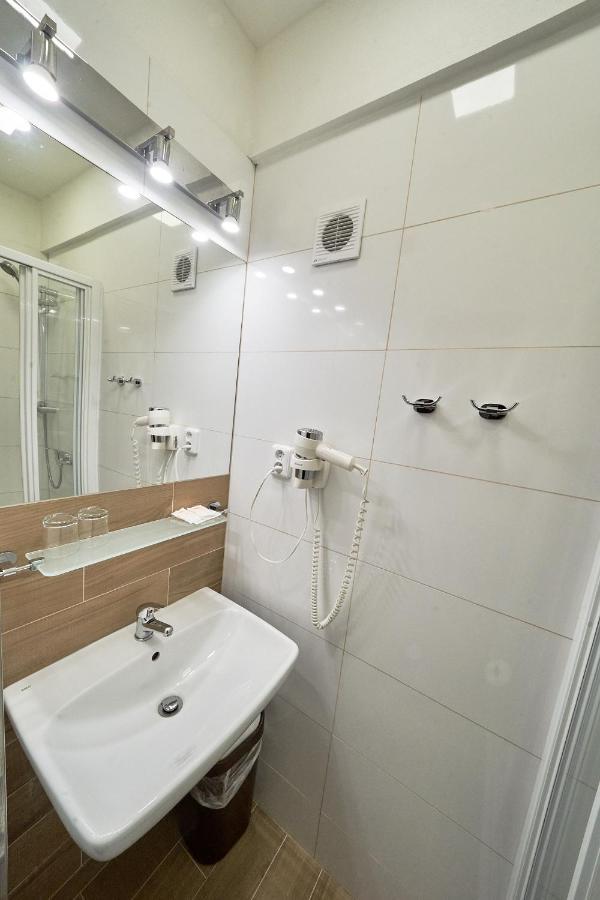 Astra 3* Praga